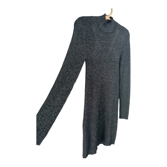 Nadina Sweater Dress in Black & Silver
Metallic by Steve Madden NEW Size XS - Picture 4 of 15